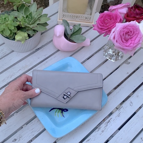 DHARA Multi Function Wallet - Picture 3 of 9